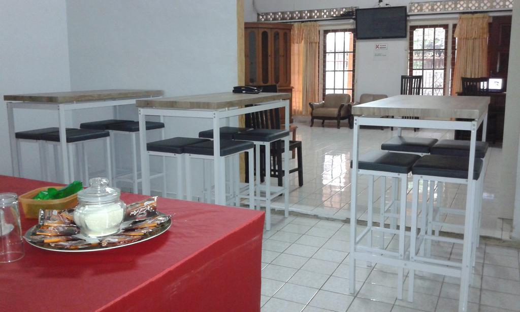 Pondok Heras Suite Τζακάρτα Εξωτερικό φωτογραφία